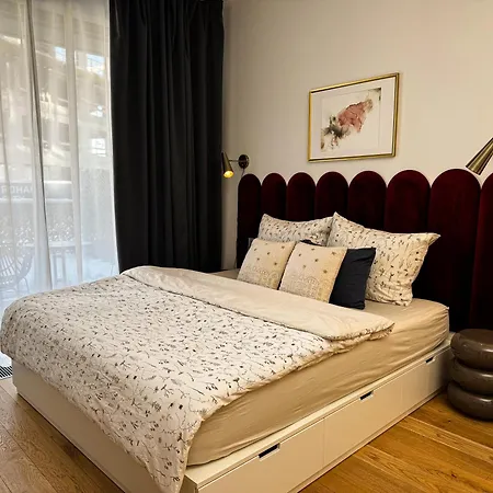 New Studio, King Bed, Free Parking, Terrace Appartement *
